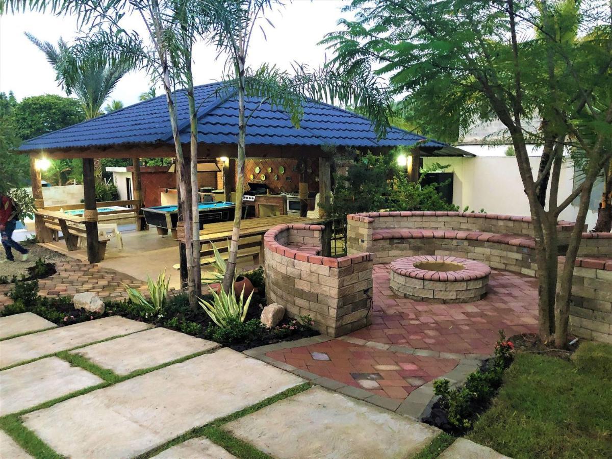 Villa Mi Patio By Hospedify - Hermosa Villa Con Mesa De Billar Y Rio Cristalino A 3 Min Un Pequeno Paraiso En Jarabacoa Exterior foto